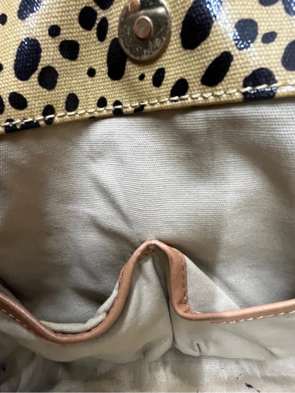 Tory Burch Vintage Ella Tote Animal Print Tan Leather Shiny Coated Canvas Fair